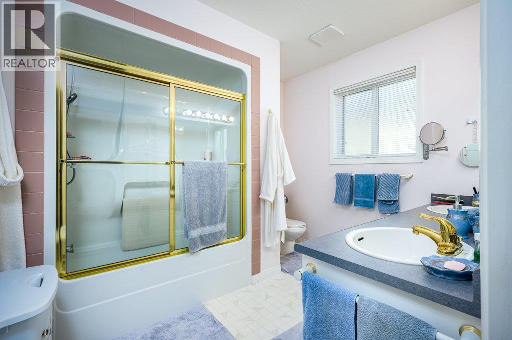 809 Cavalier Drive, Vernon