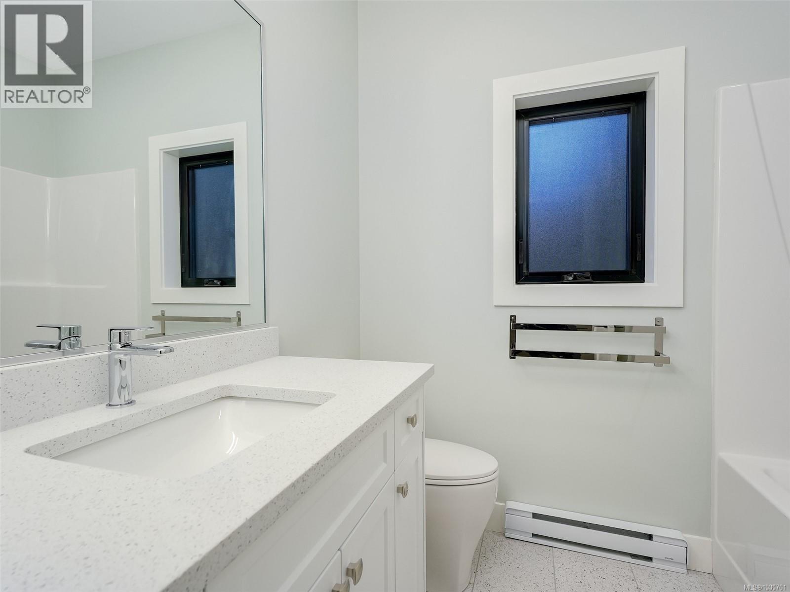 10950 Chalet Rd - 22