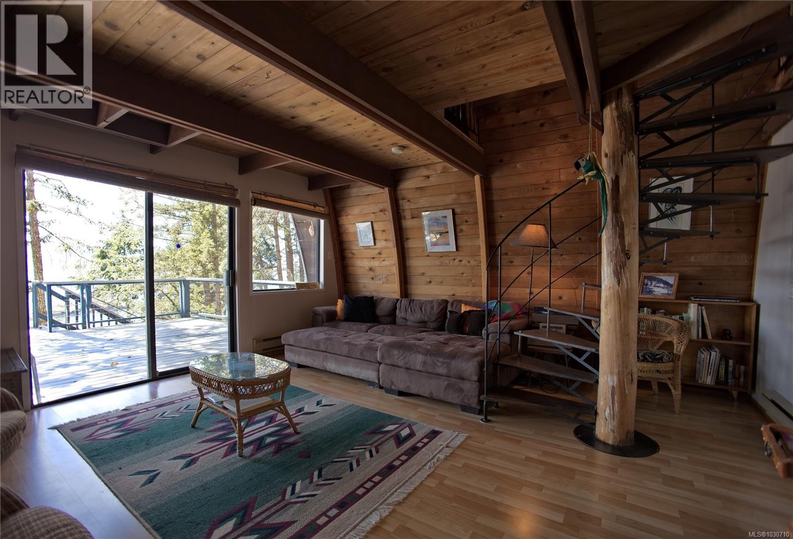 155 Mountain Park Dr, Salt Spring