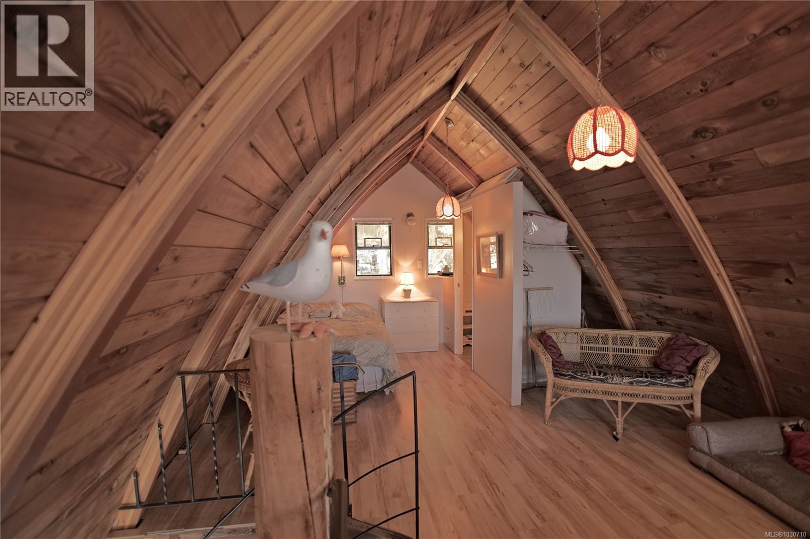 155 Mountain Park Dr, Salt Spring