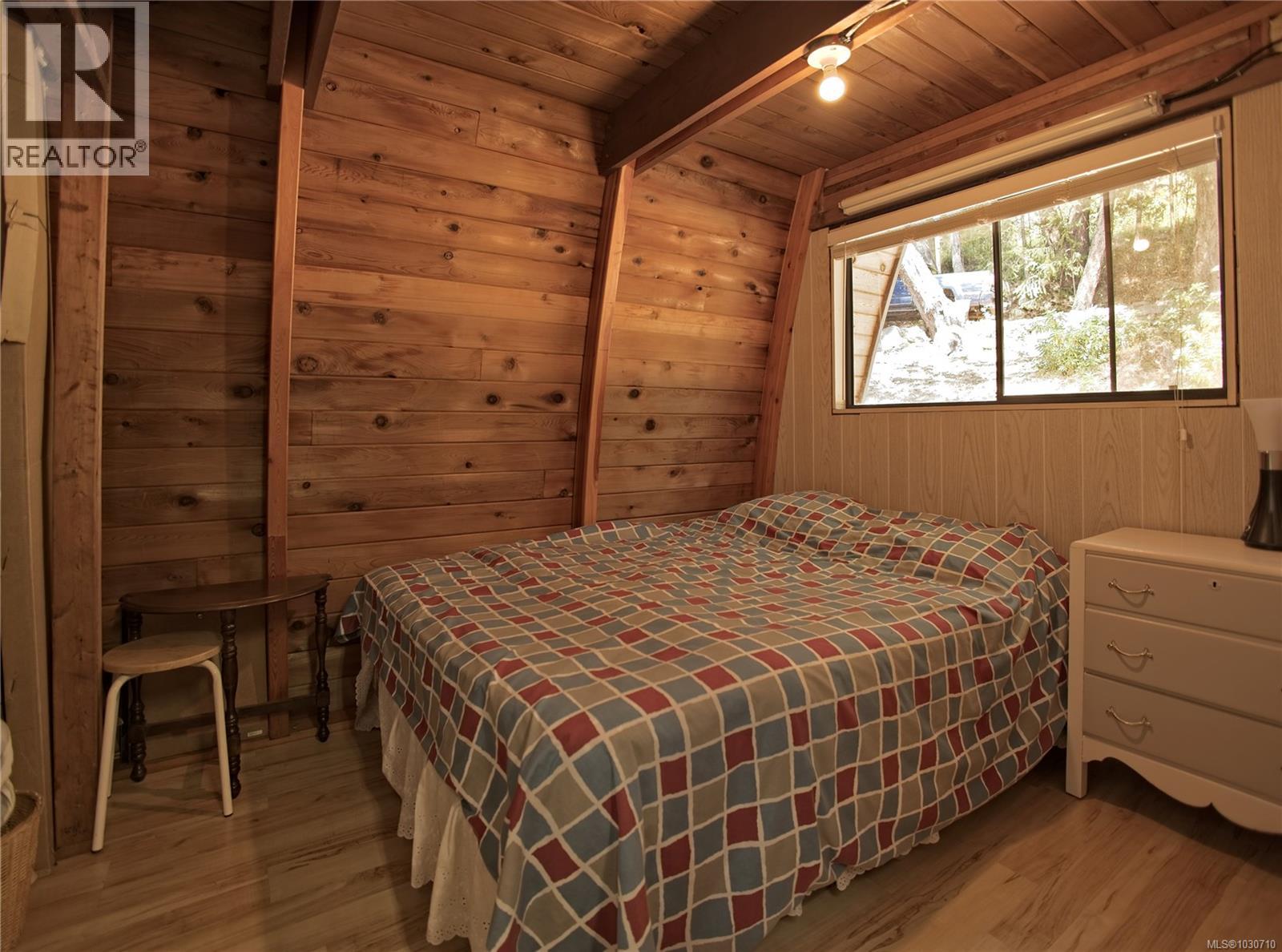 155 Mountain Park Dr, Salt Spring