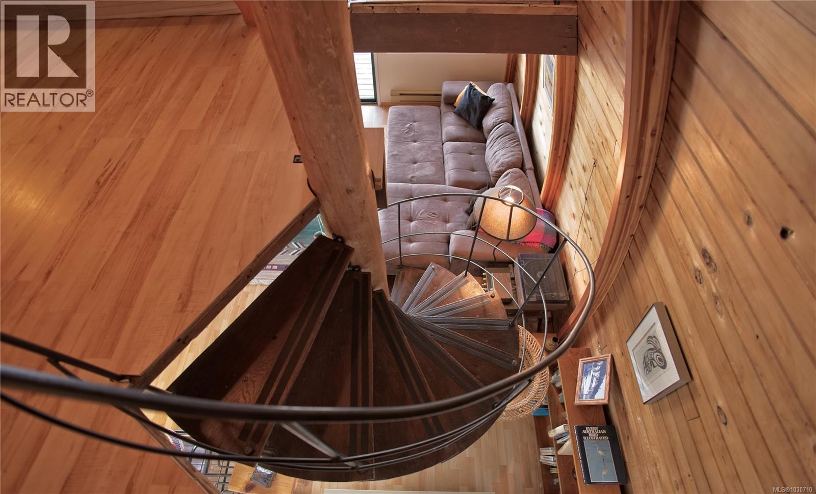 155 Mountain Park Dr, Salt Spring