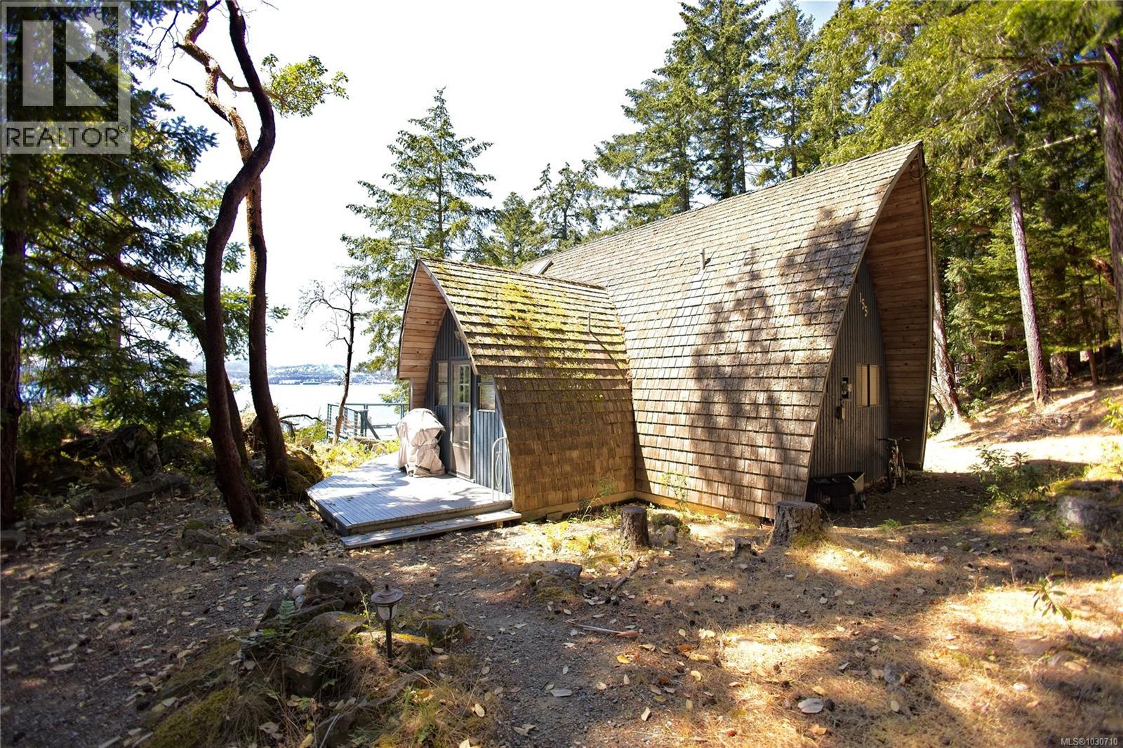 155 Mountain Park Dr, Salt Spring