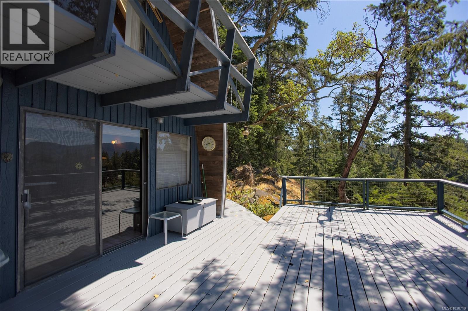 155 Mountain Park Dr, Salt Spring