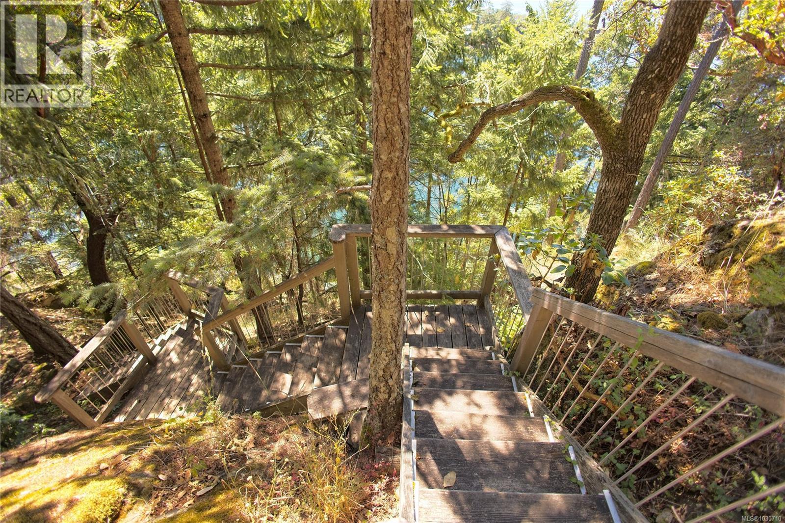 155 Mountain Park Dr, Salt Spring