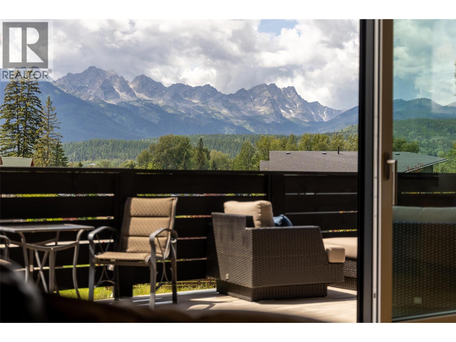 2 Piedmont Drive, Fernie