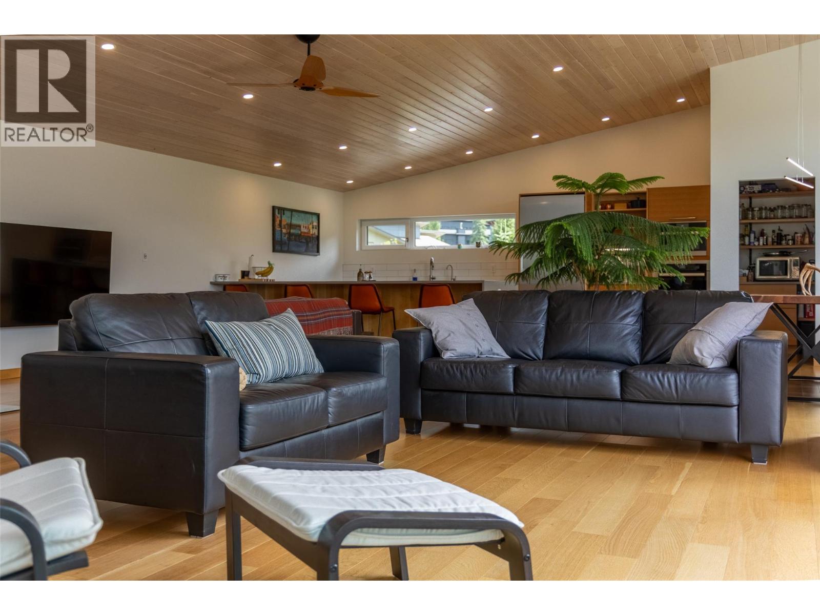 2 Piedmont Drive, Fernie