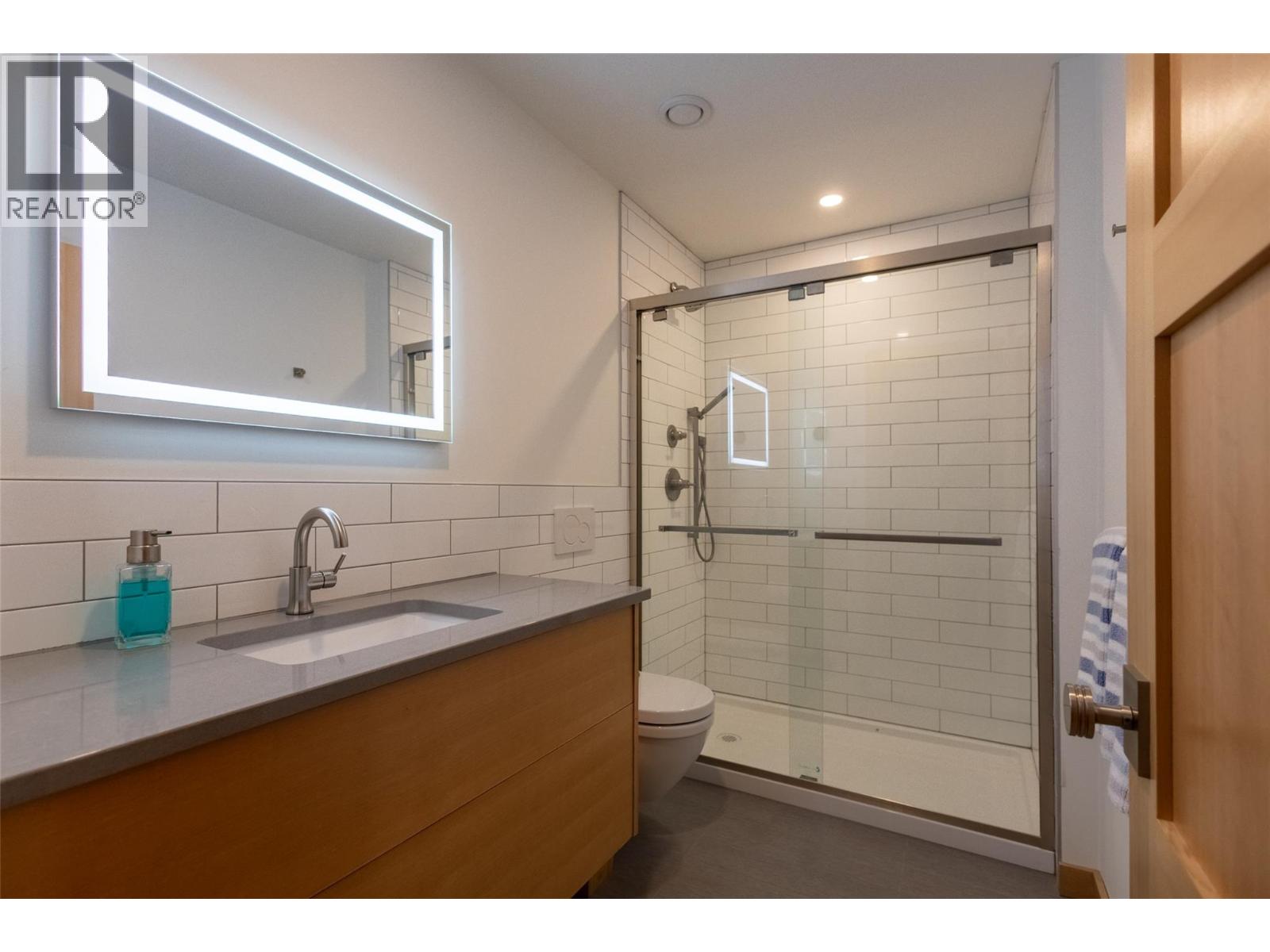 2 Piedmont Drive, Fernie