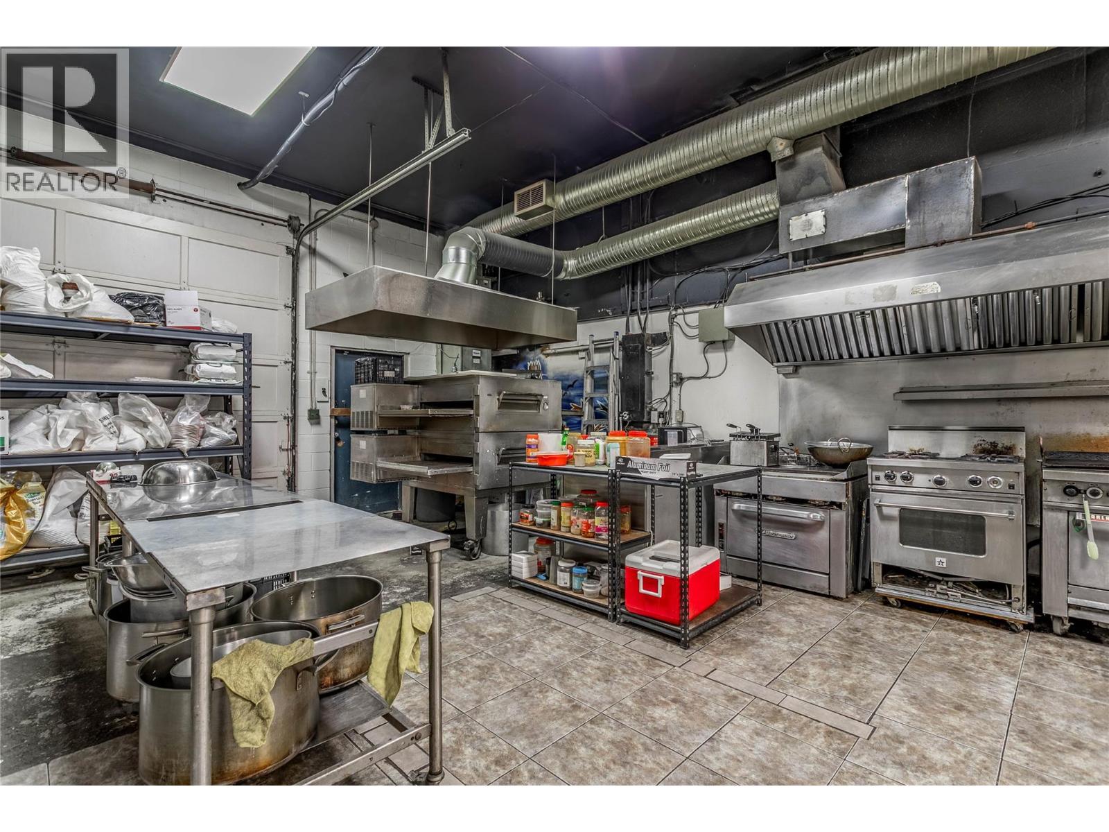 325 Gray Road Unit# C, Kelowna