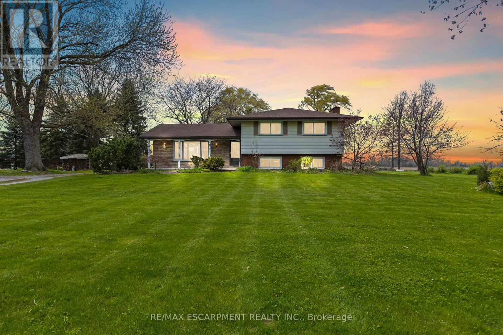 488 TOWNLINE ROAD - 1
