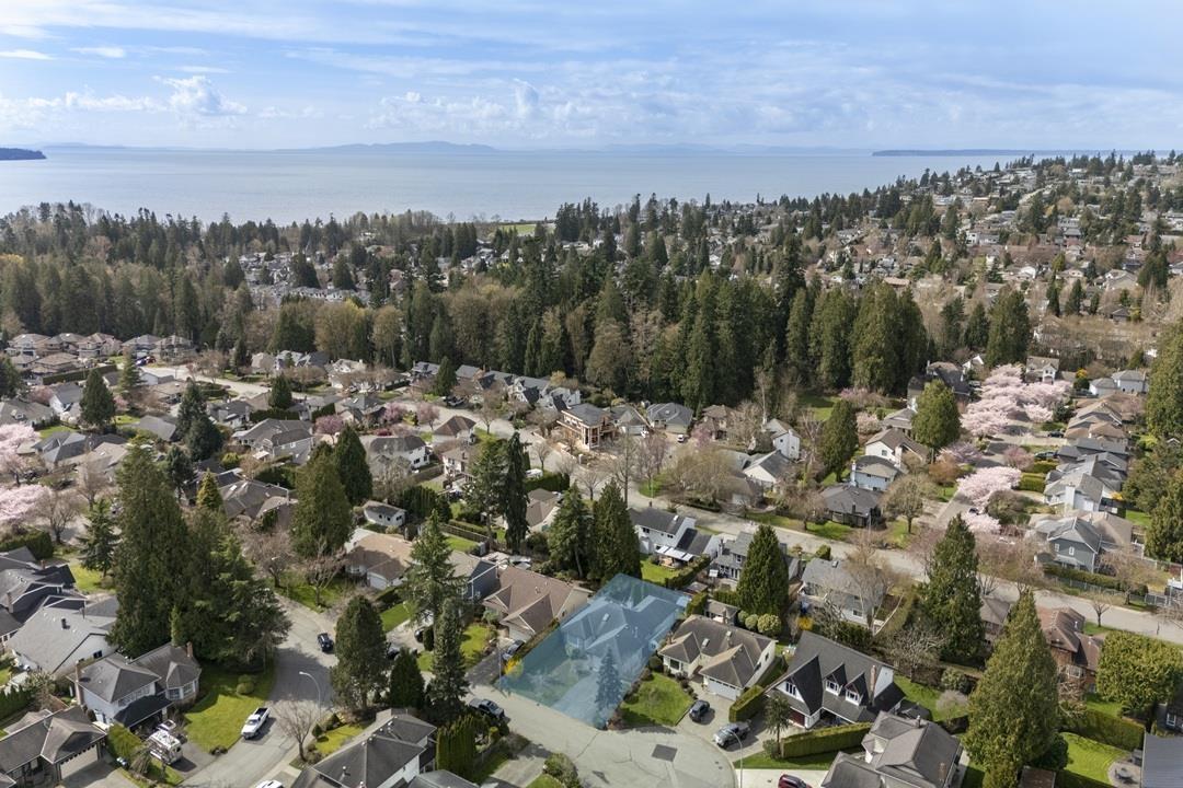 1143 163B STREET, Surrey