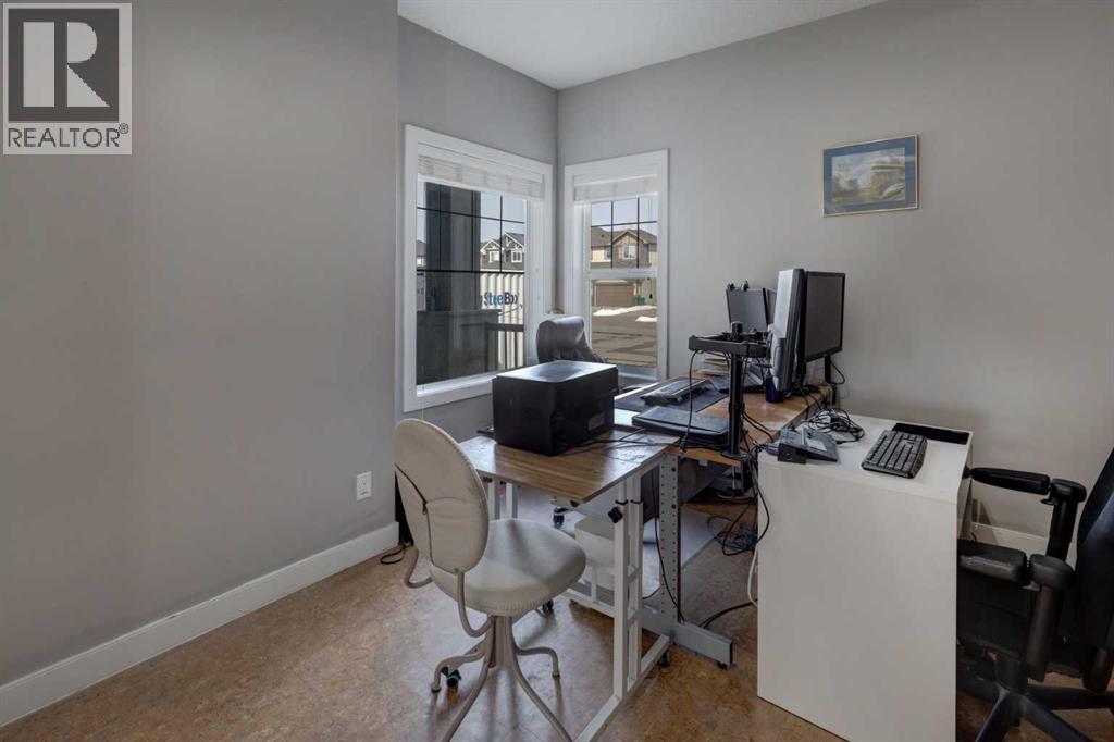 729 CANOE AVENUE SW - 12