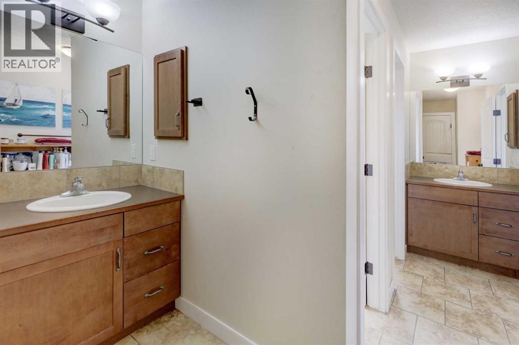 729 CANOE AVENUE SW - 25