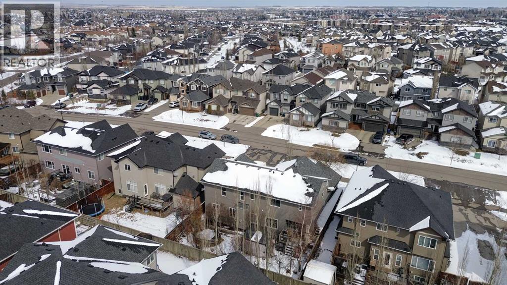 729 CANOE AVENUE SW - 48