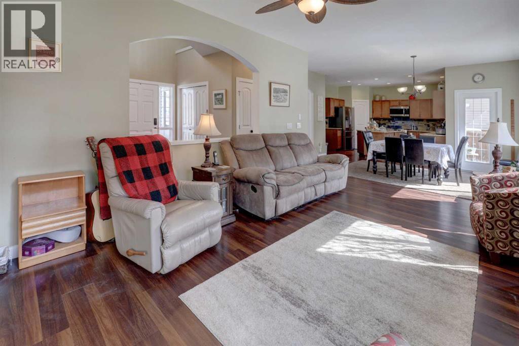 729 CANOE AVENUE SW - 9