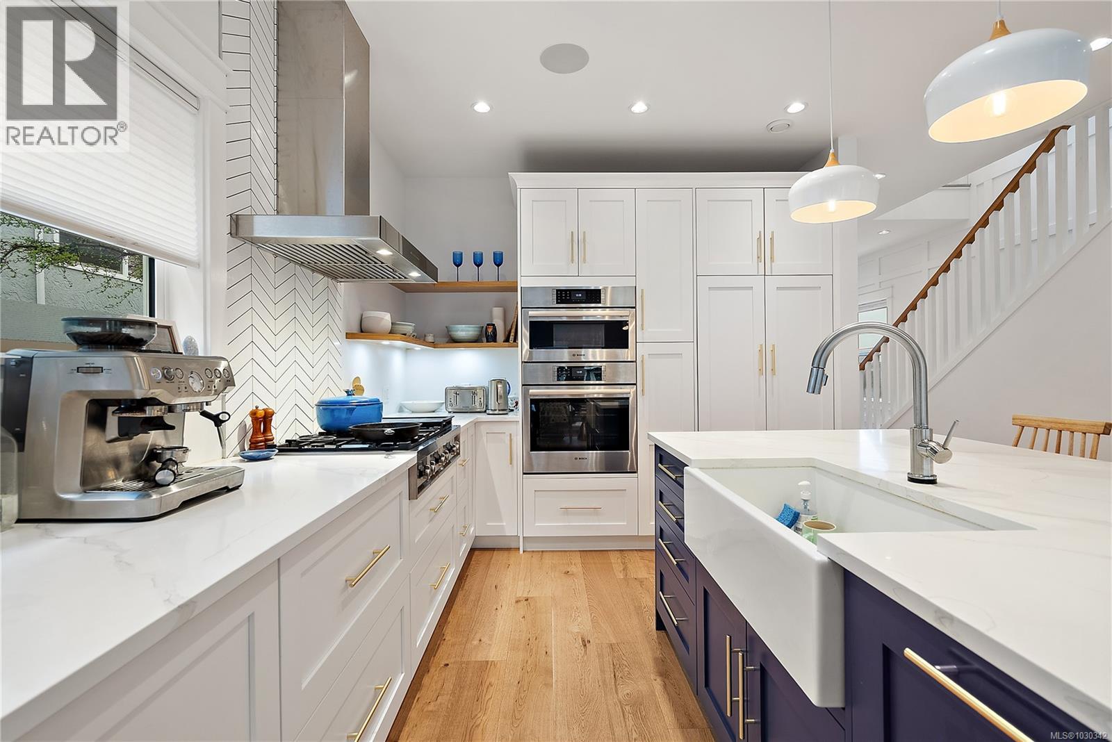 131 LADYSMITH St - 12