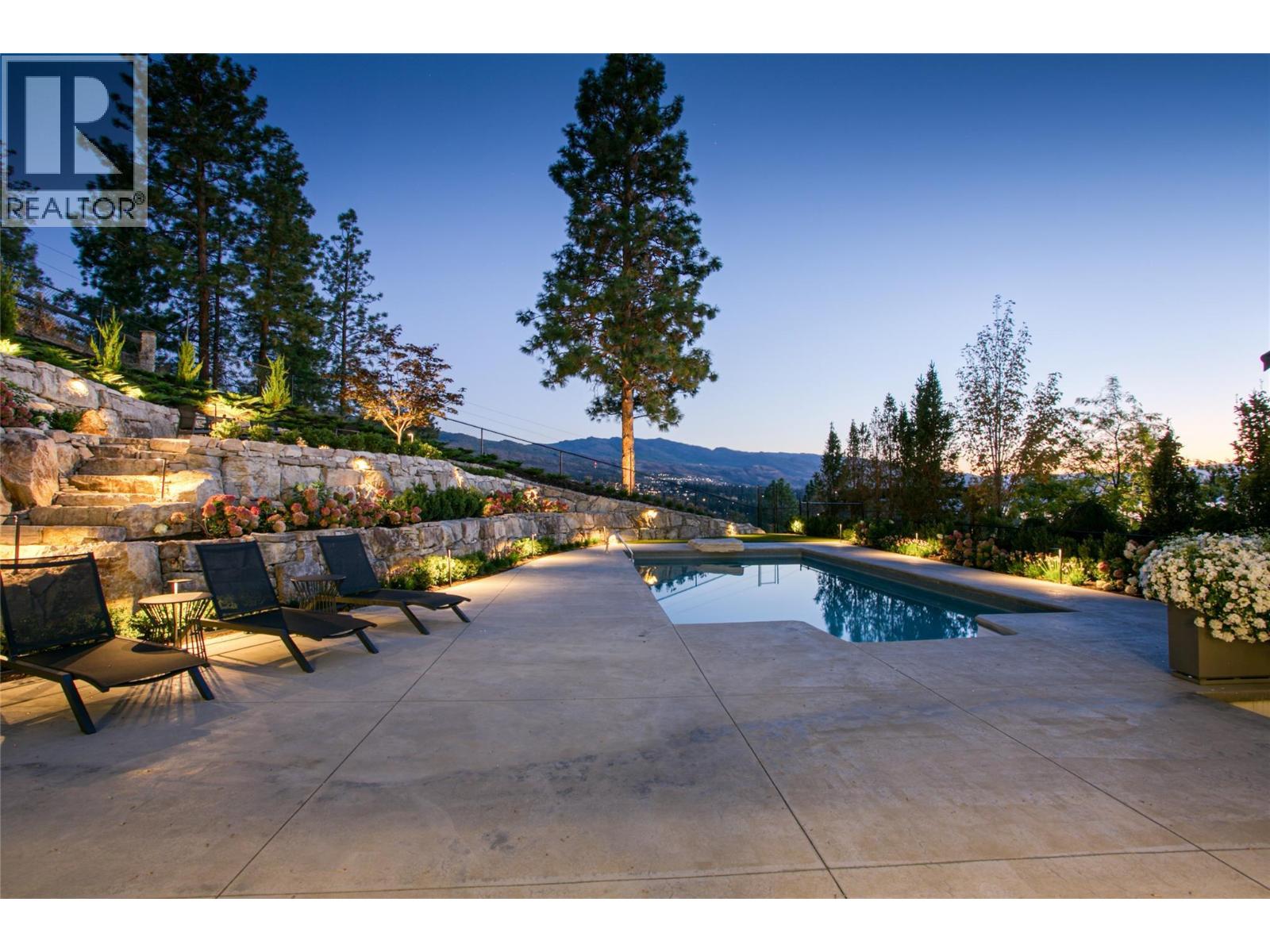  1049 Westpoint Drive, Kelowna