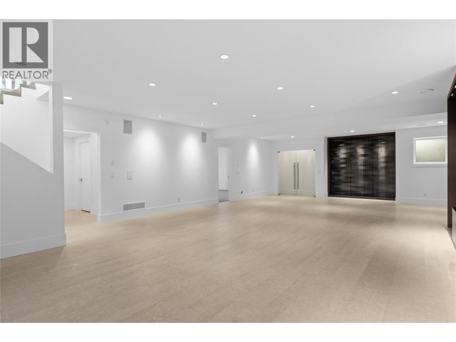  1049 Westpoint Drive, Kelowna