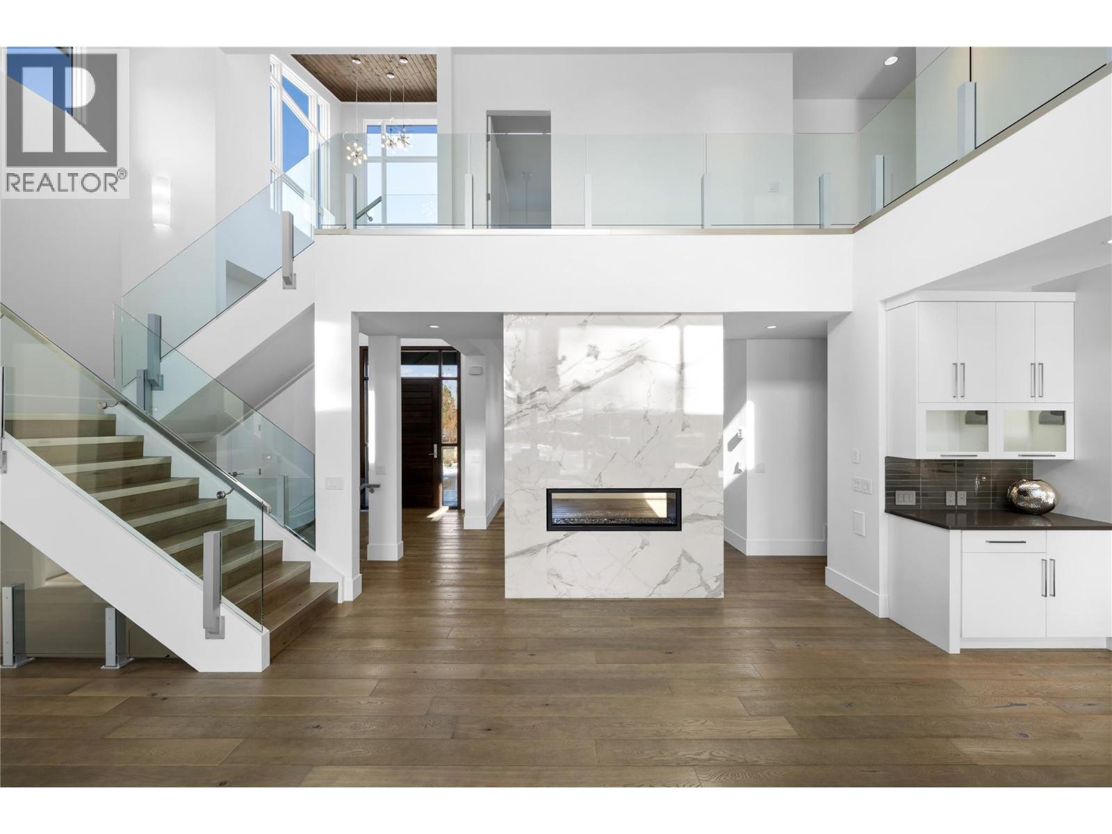  1049 Westpoint Drive, Kelowna