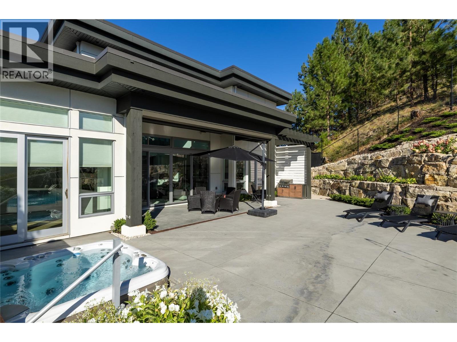  1049 Westpoint Drive, Kelowna