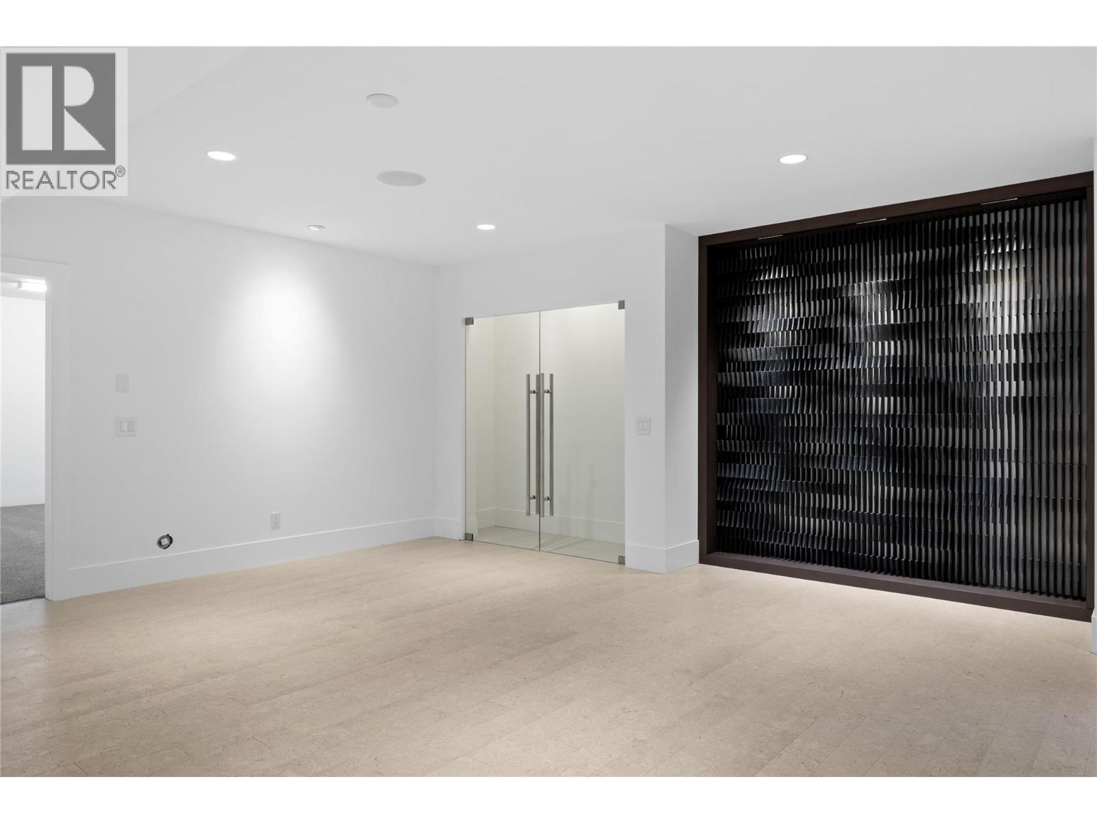  1049 Westpoint Drive, Kelowna