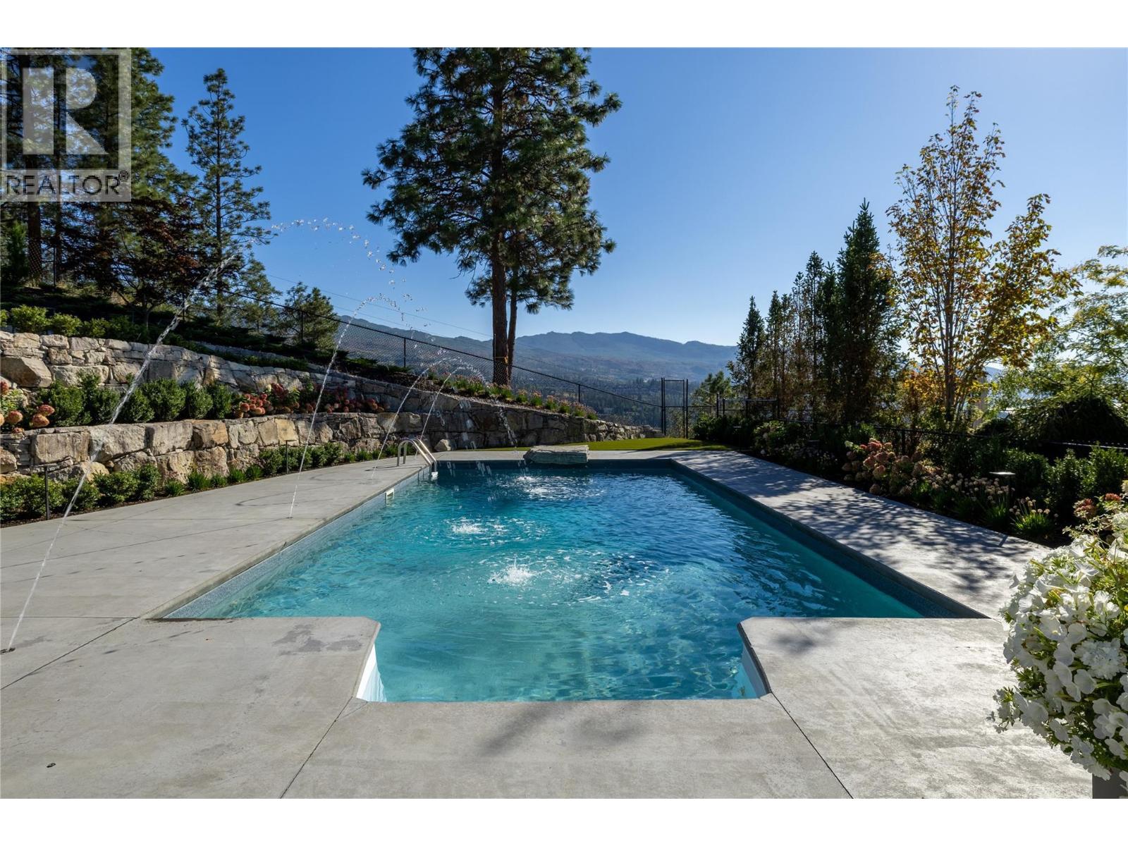  1049 Westpoint Drive, Kelowna