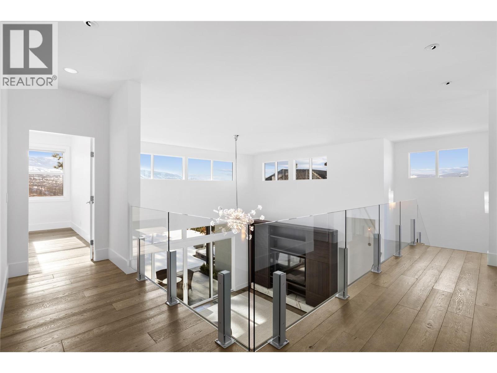  1049 Westpoint Drive, Kelowna