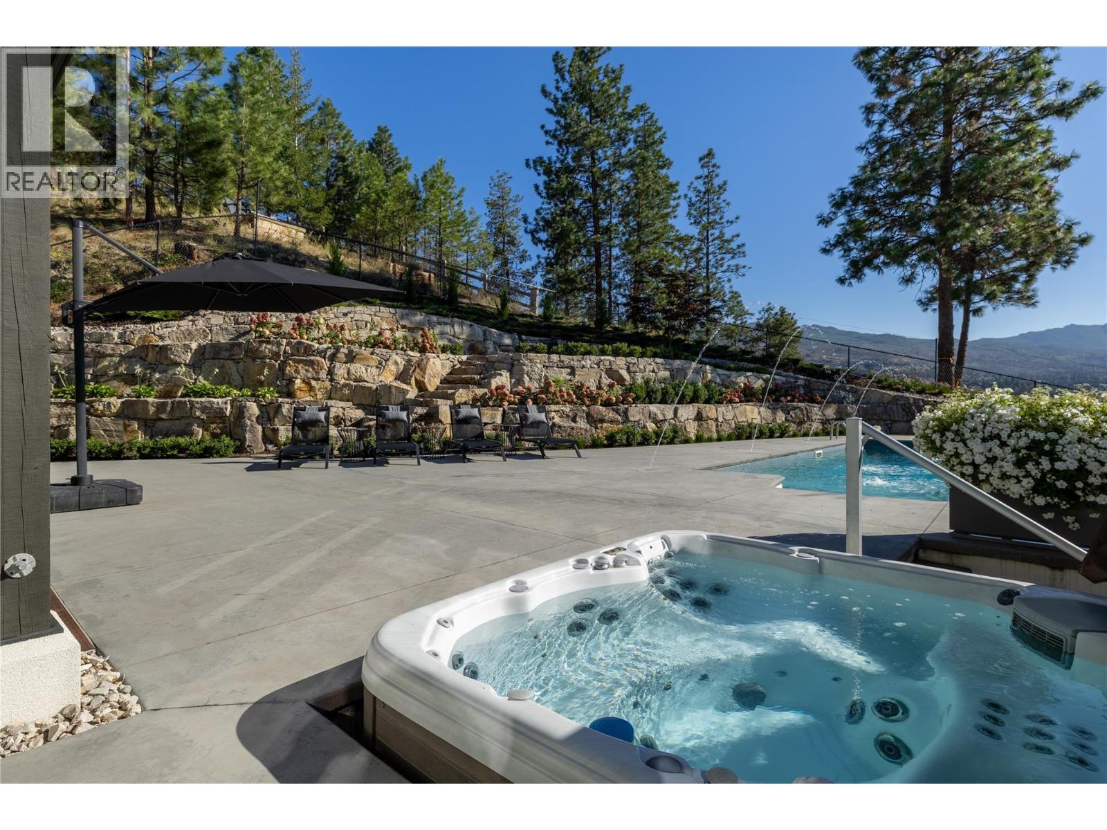  1049 Westpoint Drive, Kelowna