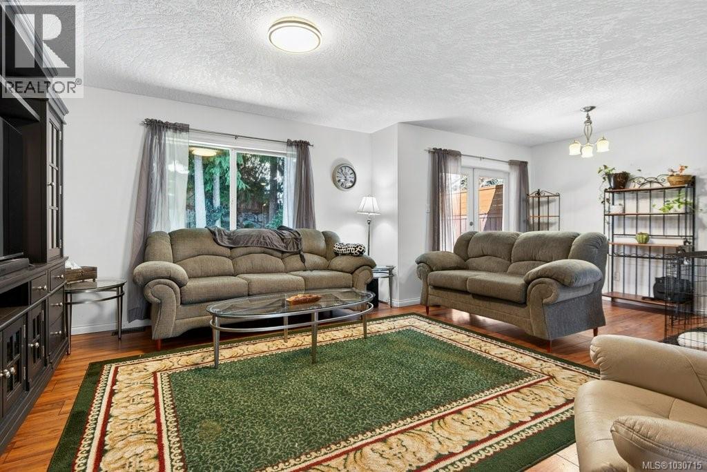 4661 Salal Pl - 14