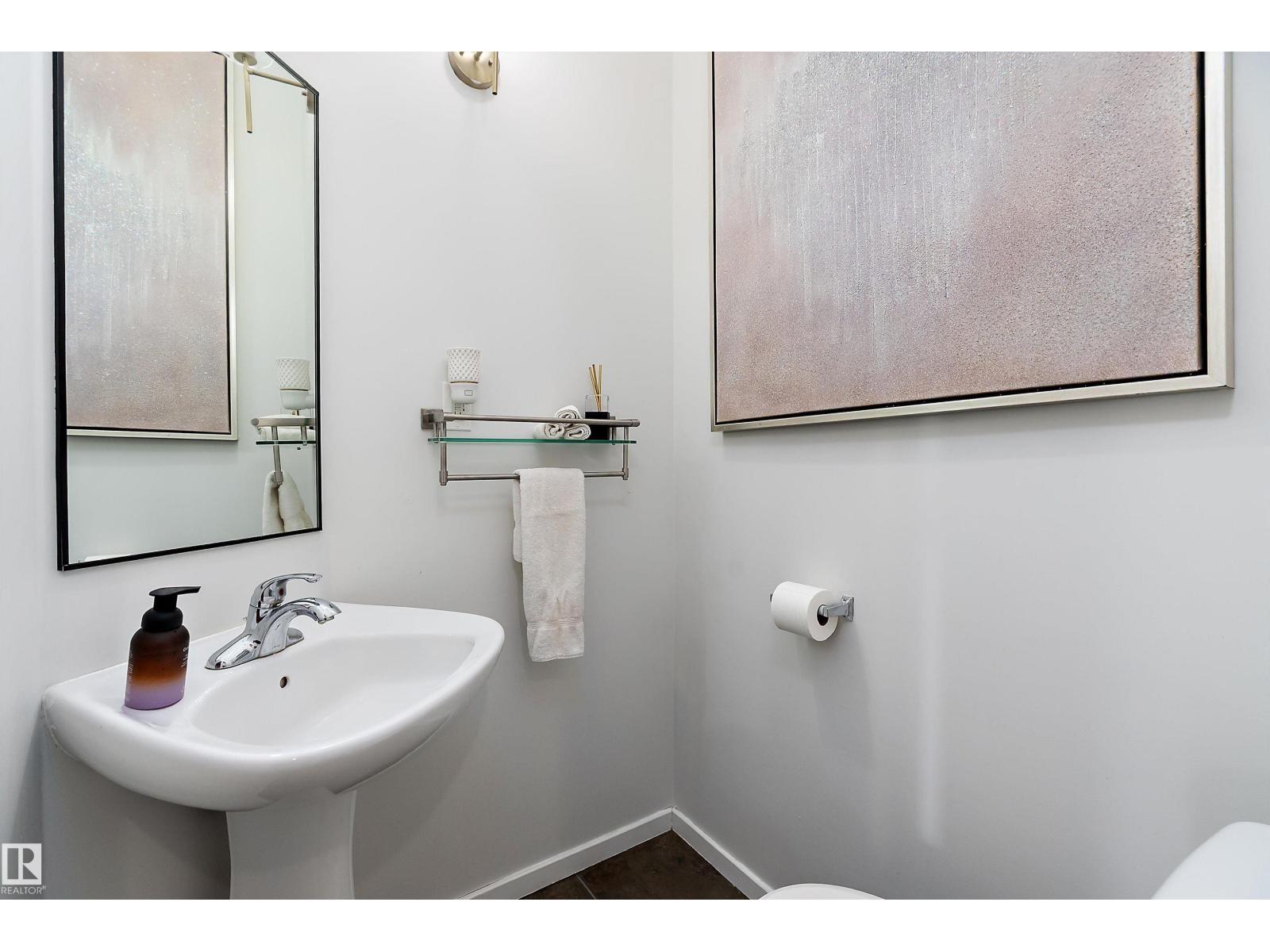 #302 10905 109 ST NW - 6
