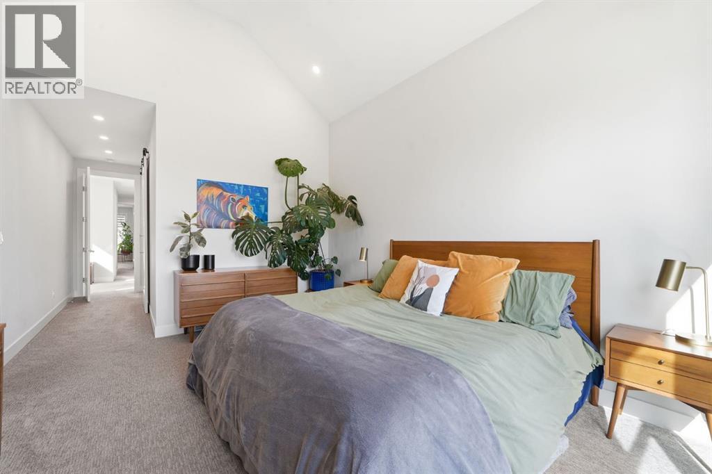 Single Family House for Sale in    Street SW Spruce Cliff Calgary 