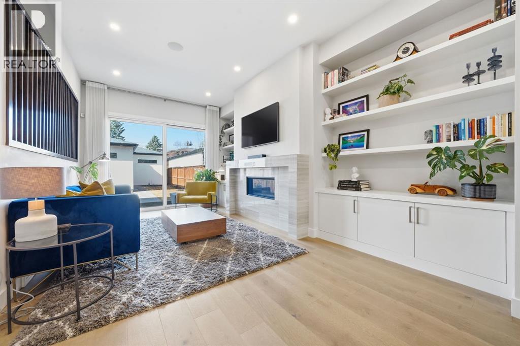 Single Family House for Sale in    Street SW Spruce Cliff Calgary 