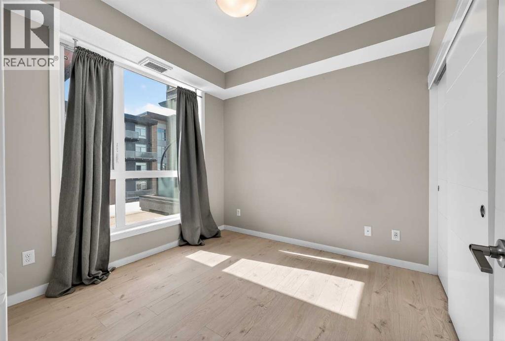 407, 122 Mahogany Centre SE photo 16