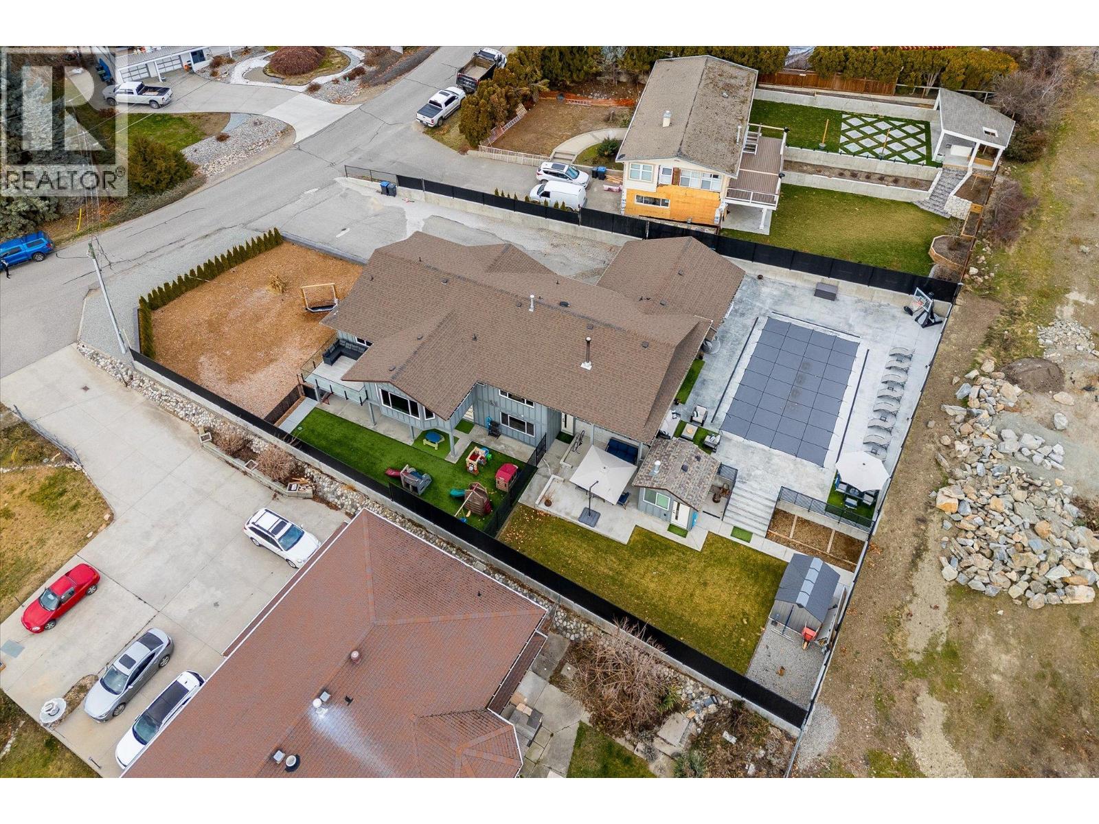 3775 Carrall Road - 51