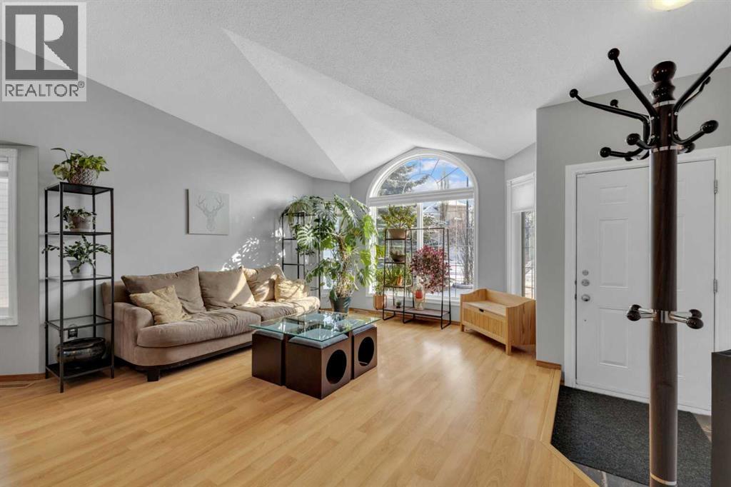 404 ALLAN STREET - 19