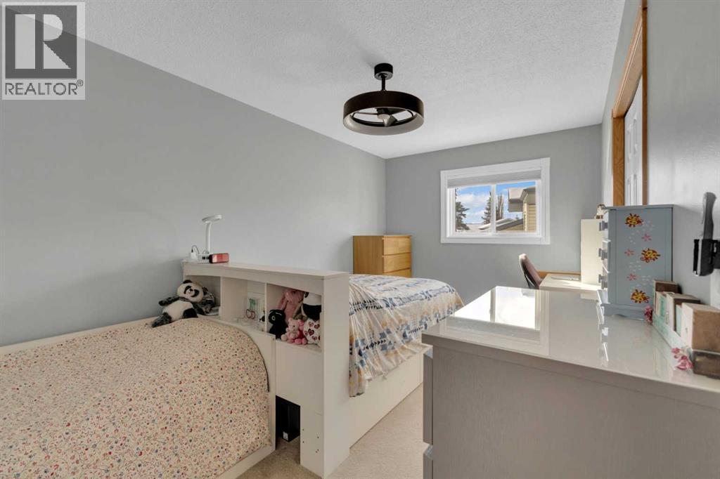 404 ALLAN STREET - 33