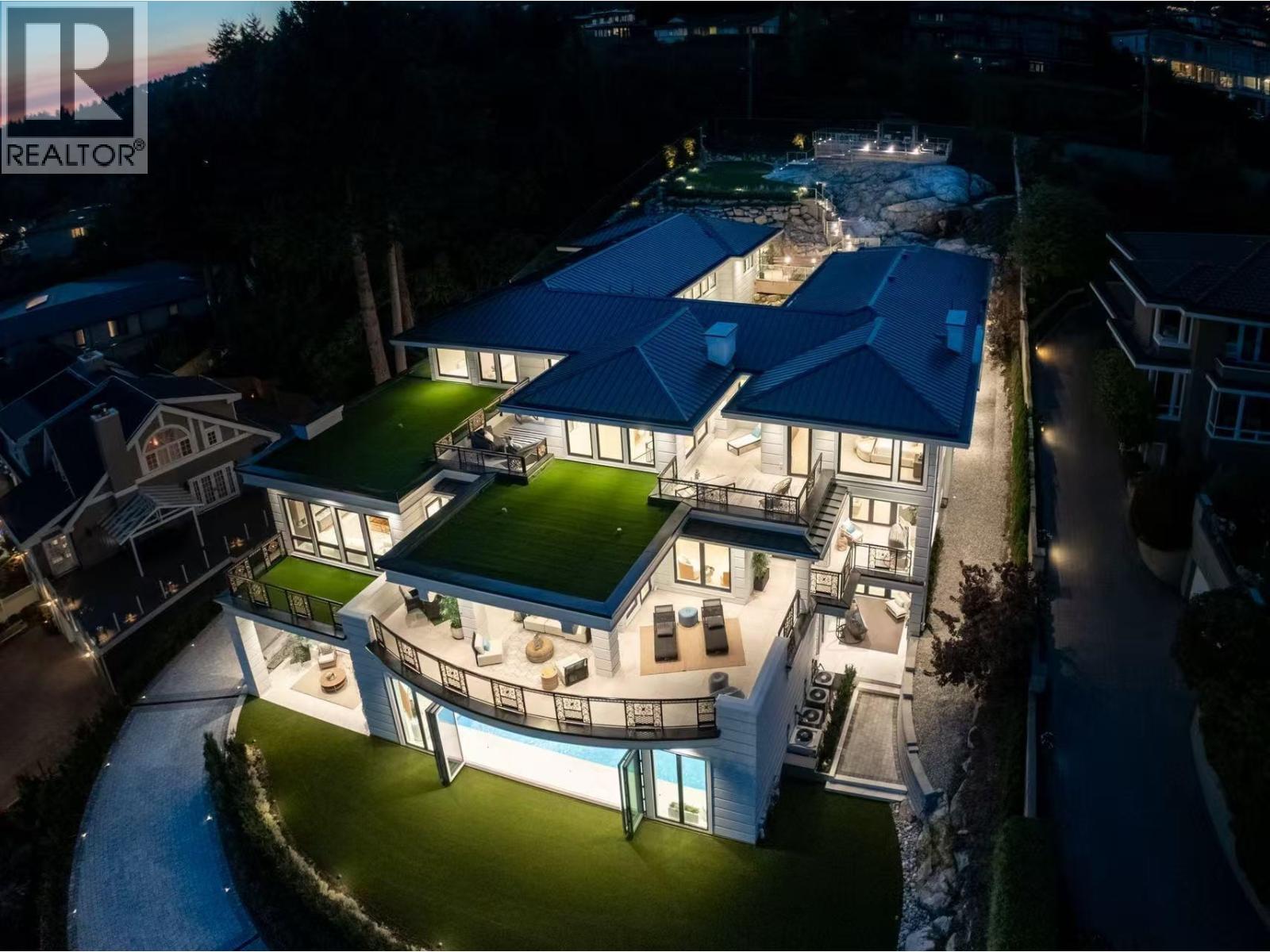 835 FARMLEIGH ROAD, West Vancouver