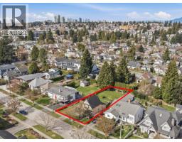 235 Durham Street, New Westminster, BC V3L1X4 Photo 14