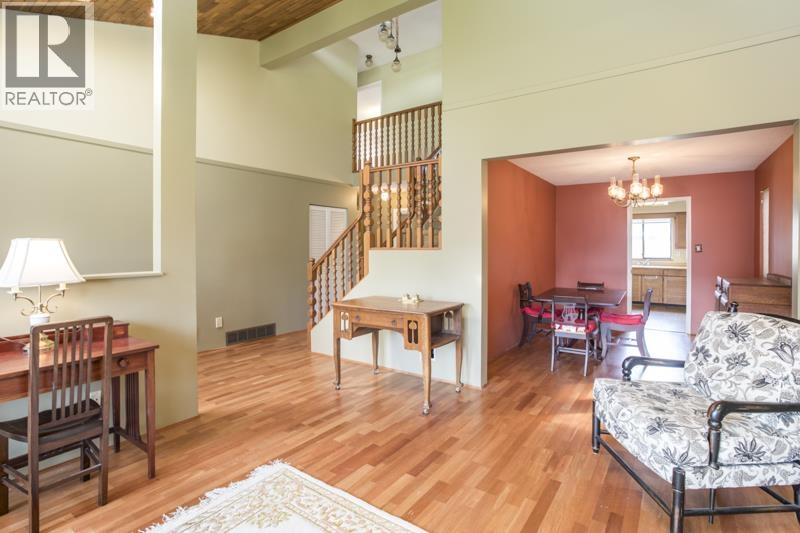 10139 LAWSON Drive, Richmond