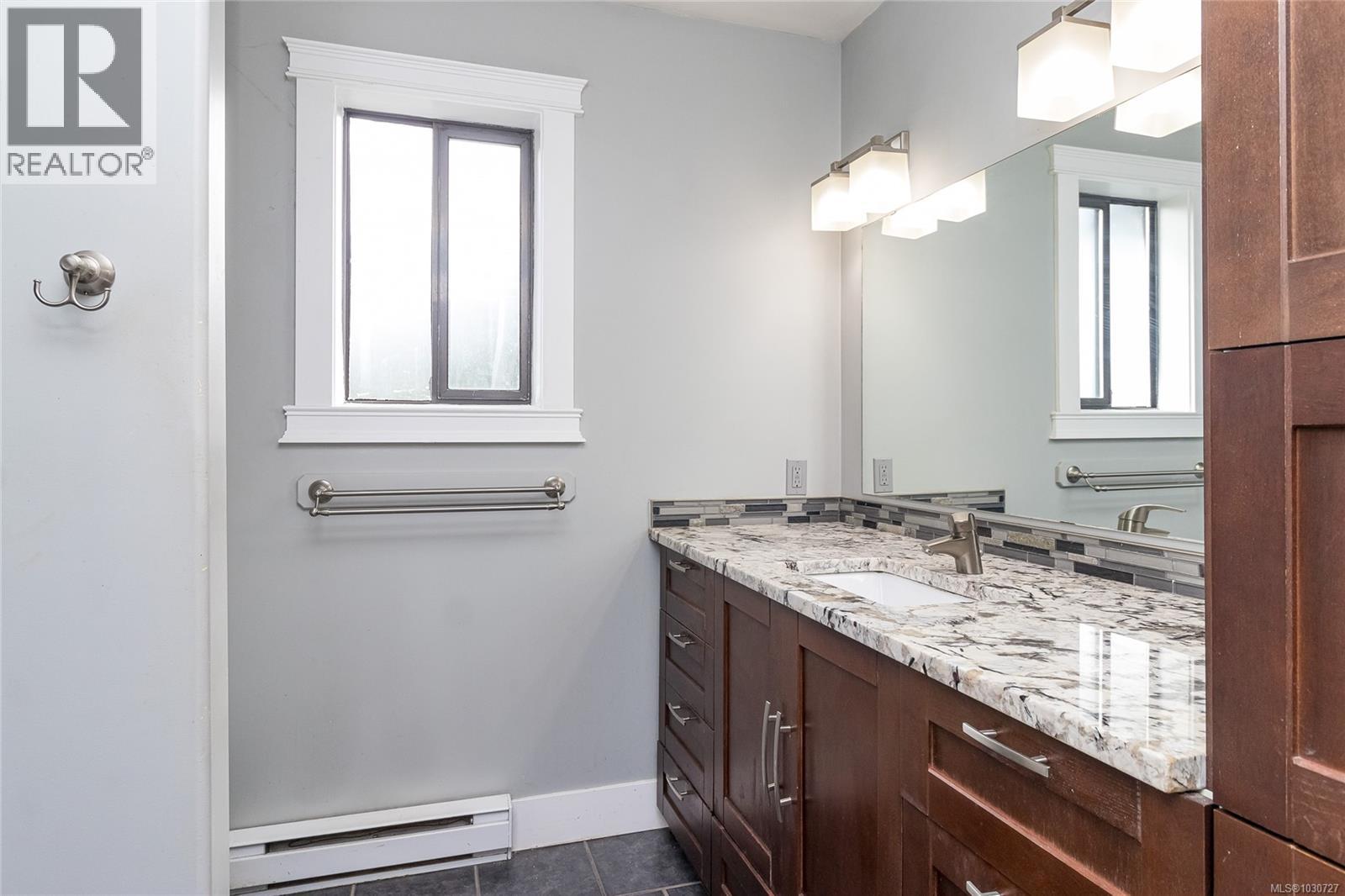 1766 Pritchard Rd, Cowichan Bay