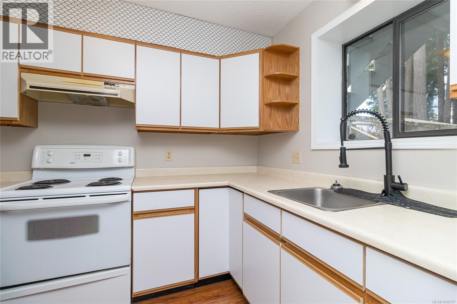 1766 Pritchard Rd, Cowichan Bay