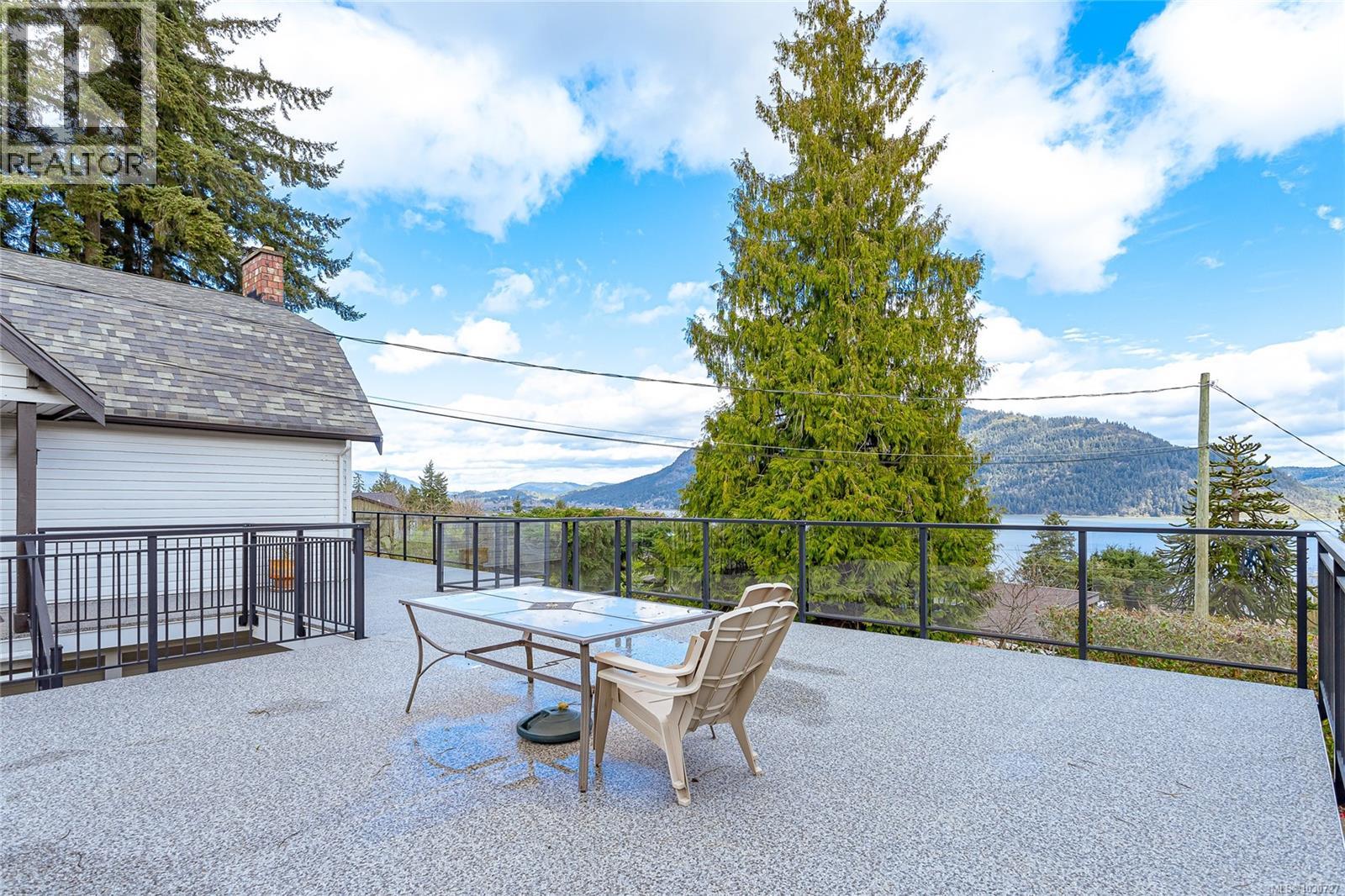 1766 Pritchard Rd, Cowichan Bay
