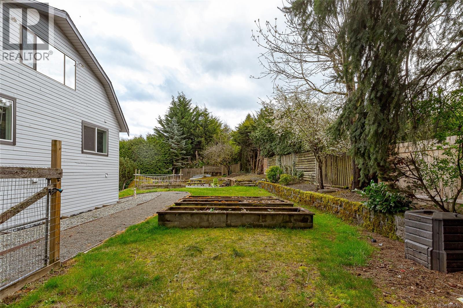1766 Pritchard Rd, Cowichan Bay