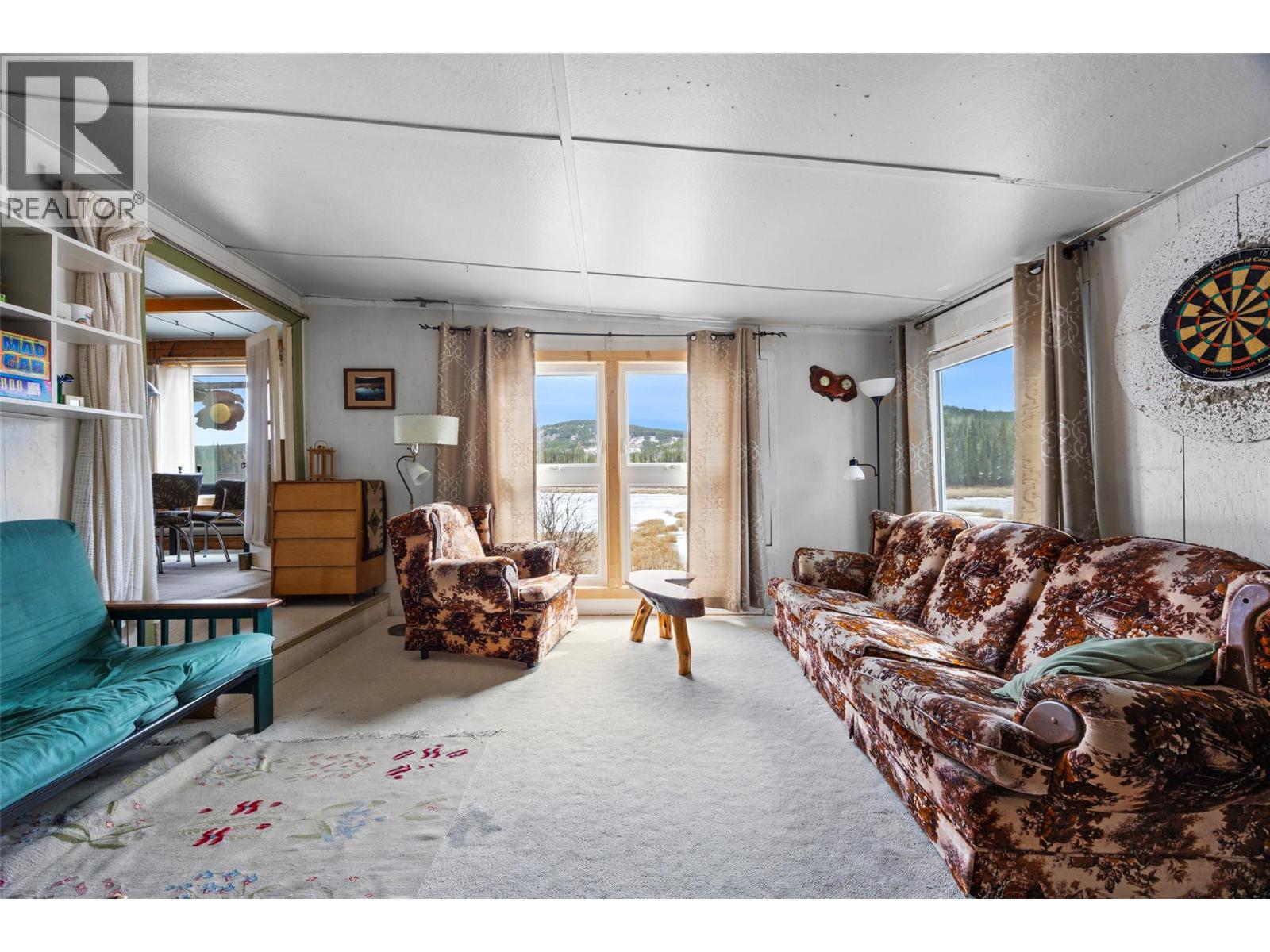 4081 Lac Le Jeune Drive W, Kamloops