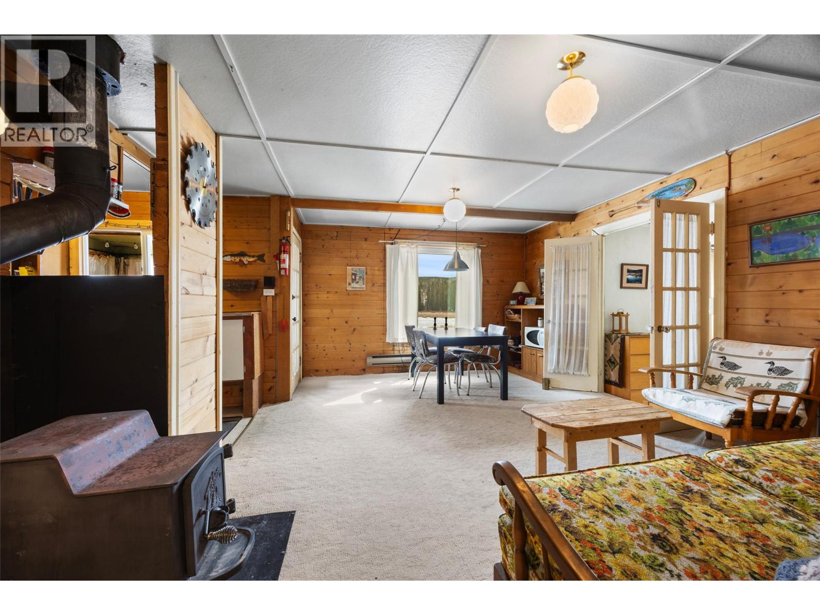 4081 Lac Le Jeune Drive W, Kamloops