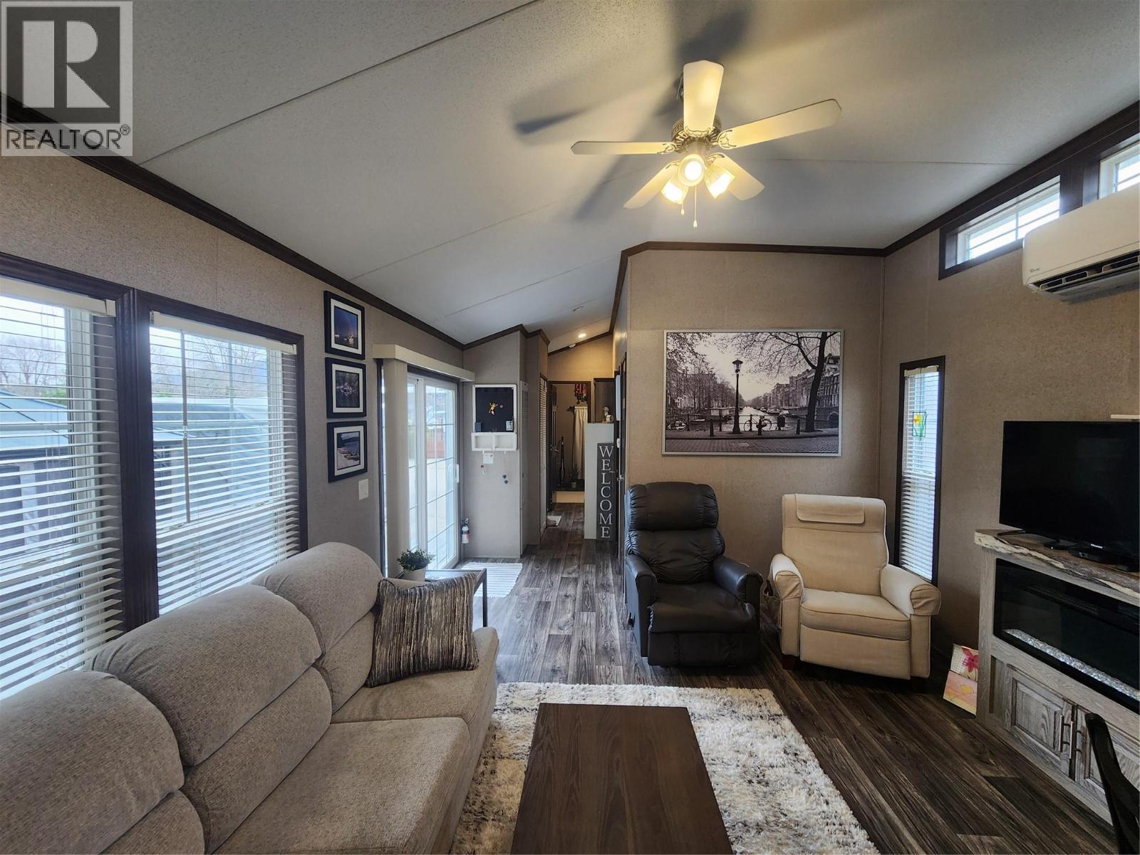 2633 Squilax-Anglemont Road Unit# 83, Lee Creek