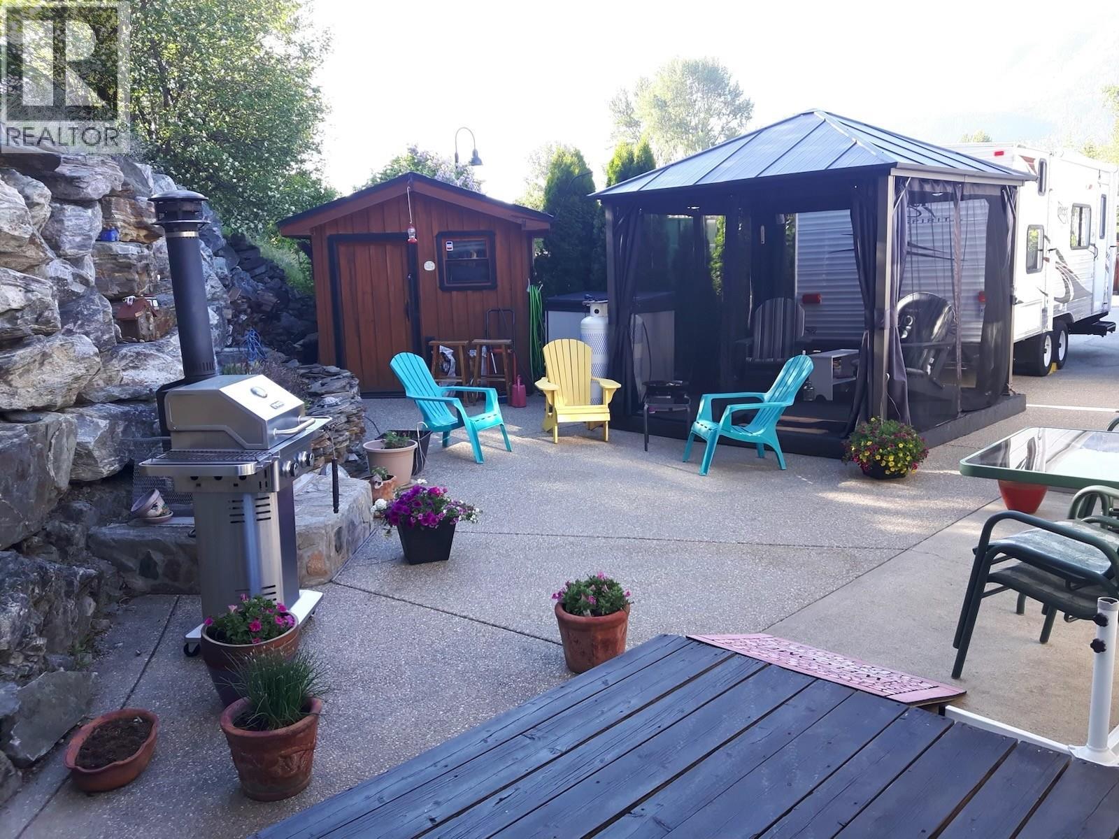 2633 Squilax-Anglemont Road Unit# 83, Lee Creek