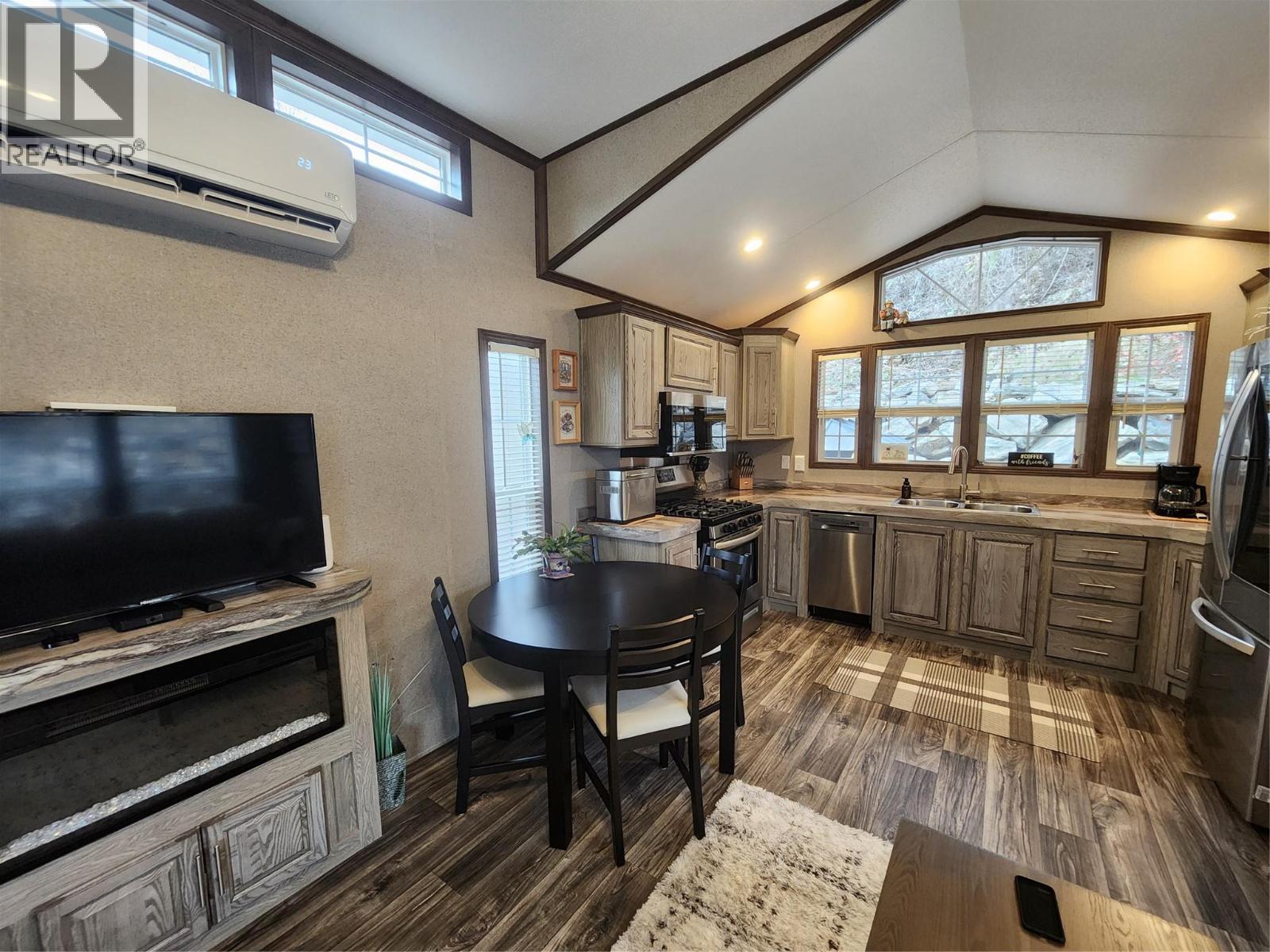 2633 Squilax-Anglemont Road Unit# 83, Lee Creek