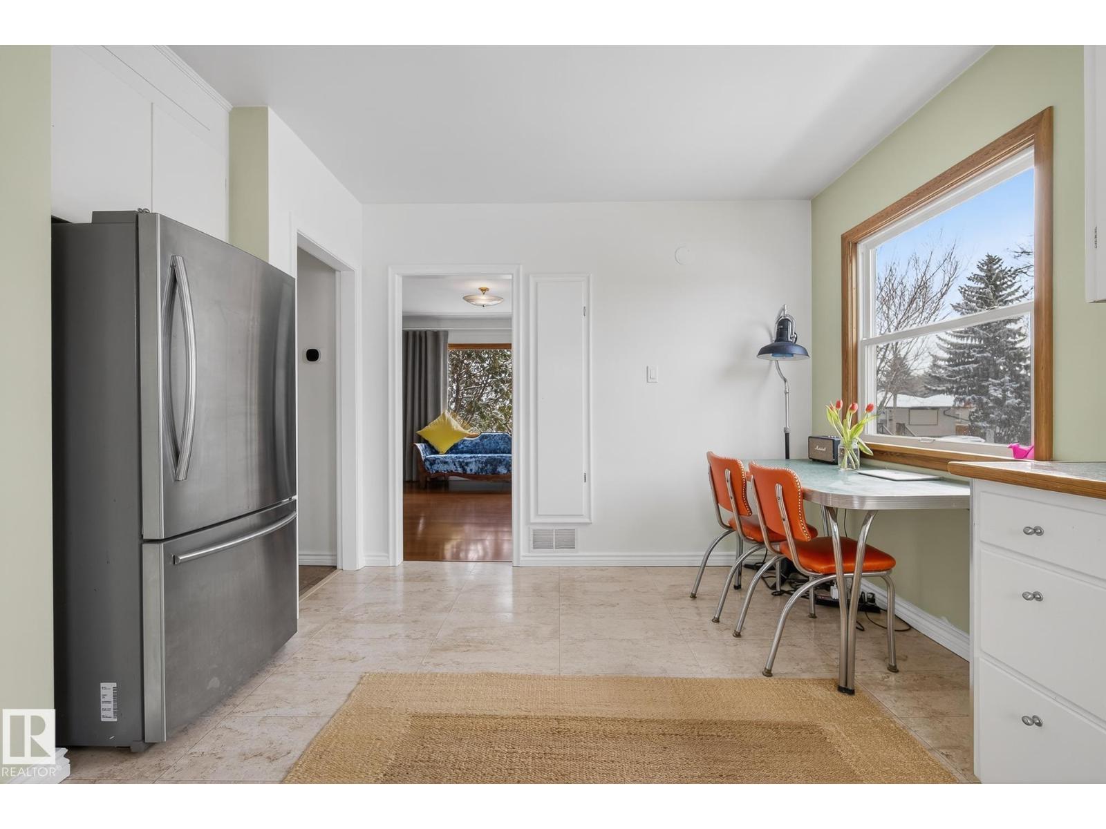 10336 80 ST NW, Edmonton