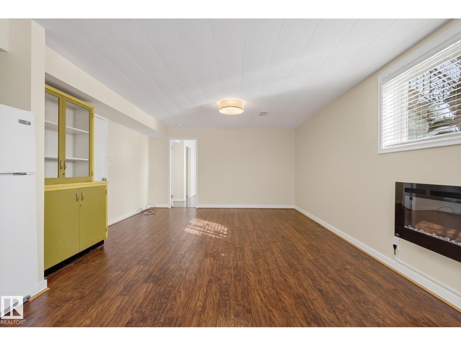 10336 80 ST NW, Edmonton